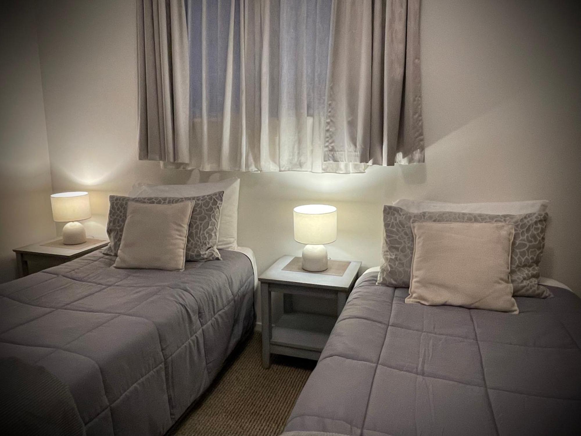 Bavaria Boutique Hotel Окленд Экстерьер фото