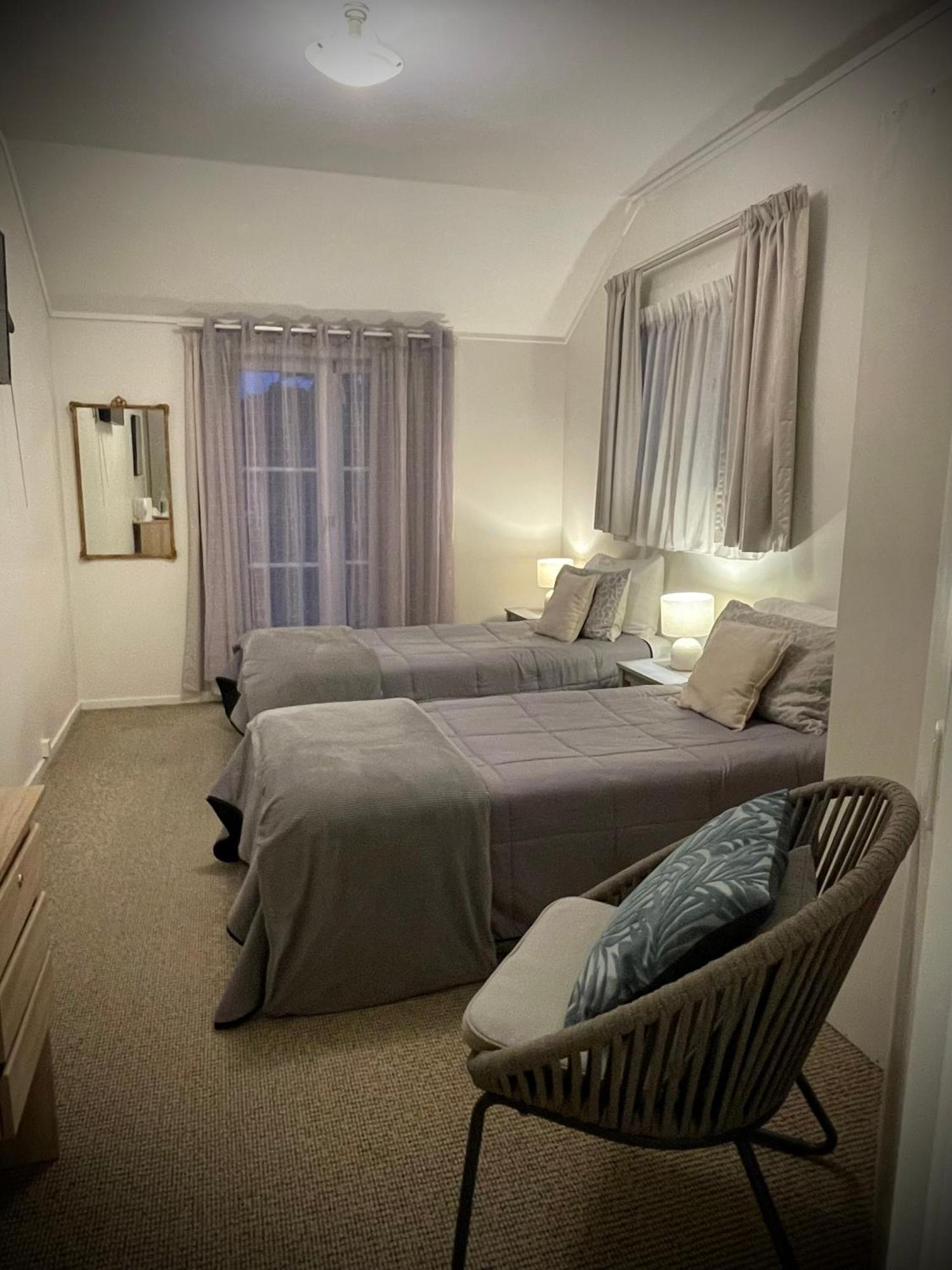 Bavaria Boutique Hotel Окленд Экстерьер фото