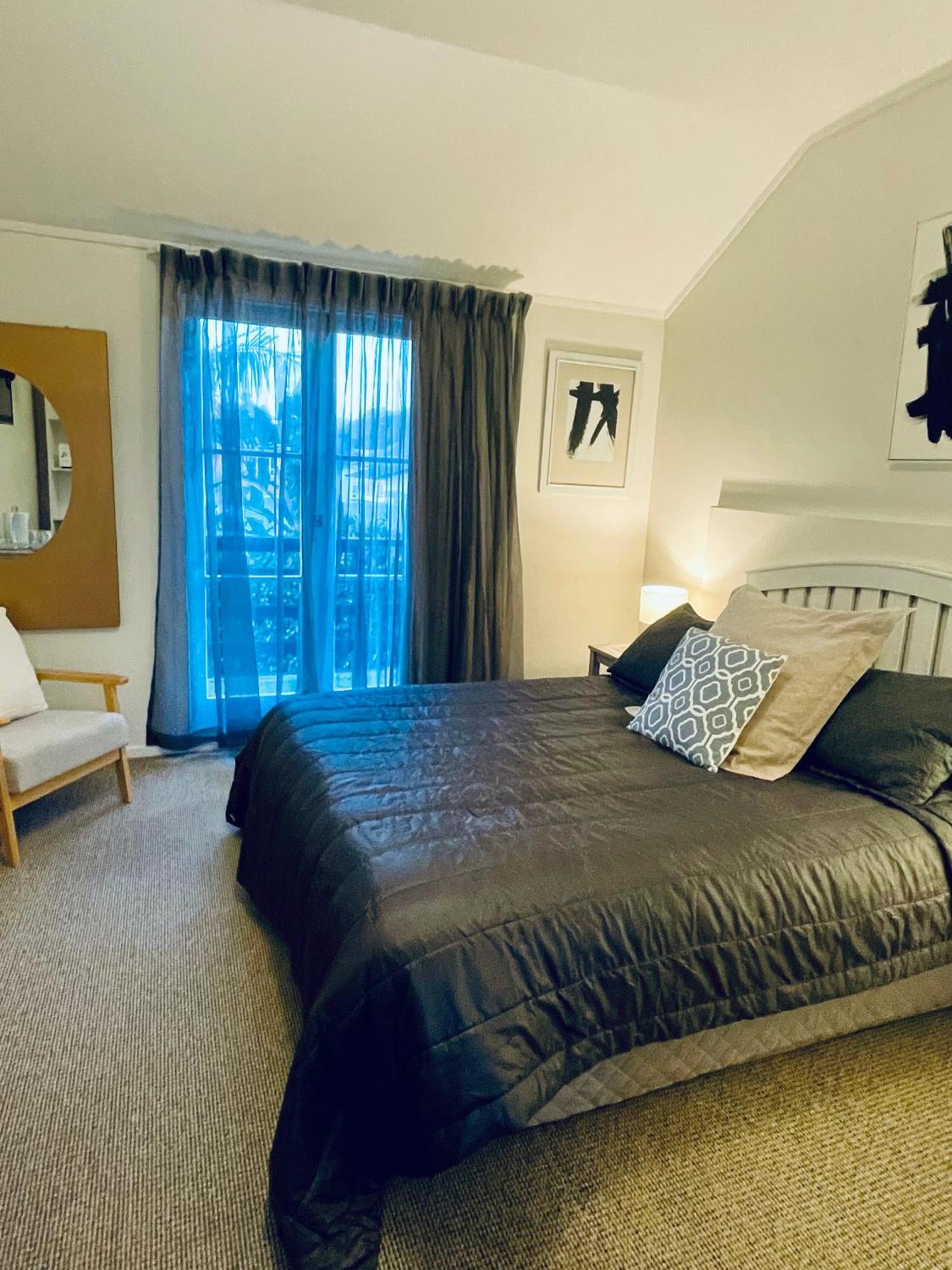 Bavaria Boutique Hotel Окленд Экстерьер фото